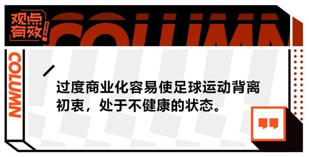 此次在电影《保持沉默》中，周迅再次一人分饰两角，分别扮演了辩护律师端木兰和本片中;弑母大案的受害人著名歌星万文芳，此前著名歌星万文芳的扮演者一直是片方没有公布的神秘角色，此次也是第一次曝光